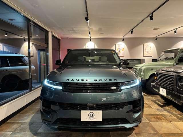 レンジローバースポーツ ローンチエディション　４ＷＤ　１６０台限定　ディーラー保証継承　２３インチＳｔｙｌｅ５１３５ＡＷ　ブラックエクステリアパック　コールドクライメートパック　サテンカーボントリム　Ｍｅｒｉｄｉａｎサウンドシステム（7枚目）