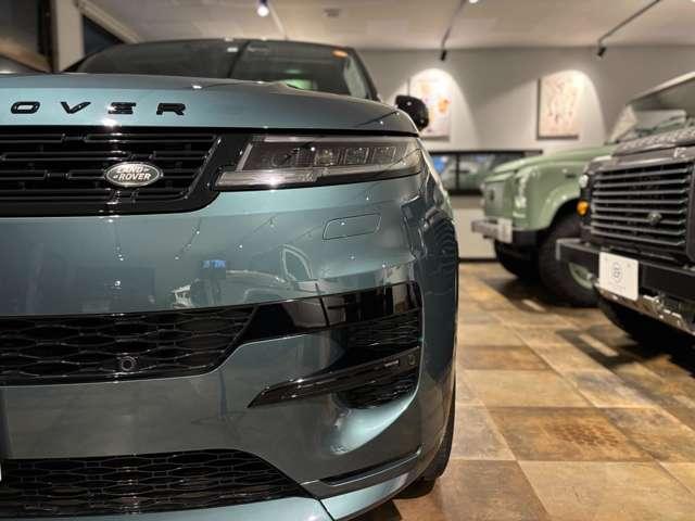 レンジローバースポーツ ローンチエディション　４ＷＤ　１６０台限定　ディーラー保証継承　２３インチＳｔｙｌｅ５１３５ＡＷ　ブラックエクステリアパック　コールドクライメートパック　サテンカーボントリム　Ｍｅｒｉｄｉａｎサウンドシステム（17枚目）