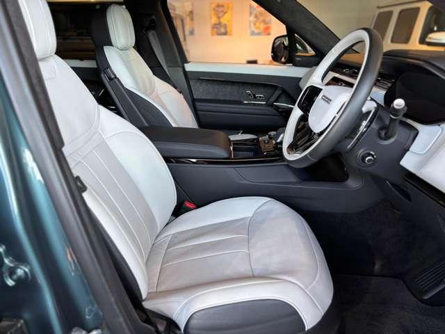 レンジローバースポーツ ローンチエディション　４ＷＤ　１６０台限定　ディーラー保証継承　２３インチＳｔｙｌｅ５１３５ＡＷ　ブラックエクステリアパック　コールドクライメートパック　サテンカーボントリム　Ｍｅｒｉｄｉａｎサウンドシステム（24枚目）