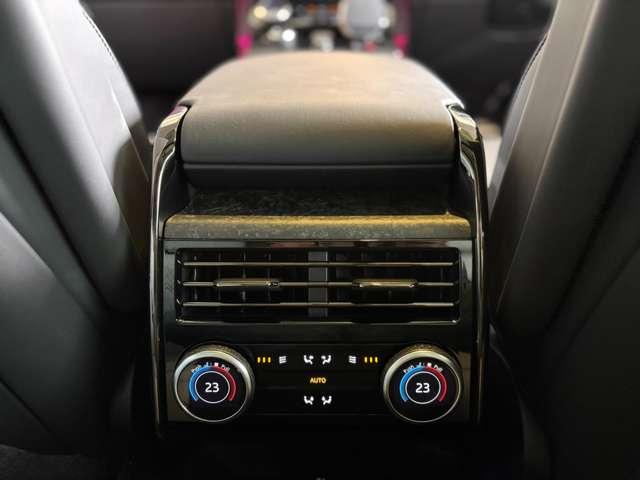 レンジローバースポーツ ローンチエディション　４ＷＤ　１６０台限定　ディーラー保証継承　２３インチＳｔｙｌｅ５１３５ＡＷ　ブラックエクステリアパック　コールドクライメートパック　サテンカーボントリム　Ｍｅｒｉｄｉａｎサウンドシステム（36枚目）