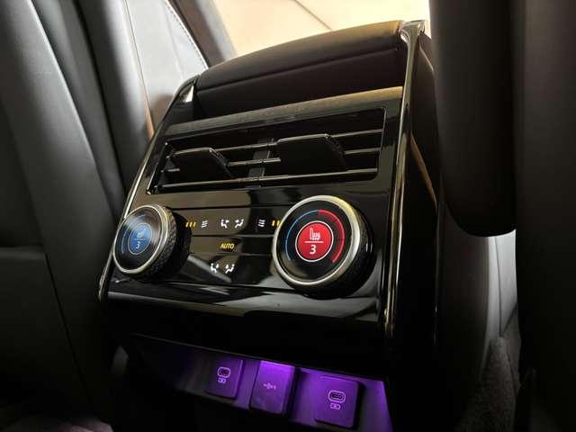 レンジローバースポーツ ローンチエディション　４ＷＤ　１６０台限定　ディーラー保証継承　２３インチＳｔｙｌｅ５１３５ＡＷ　ブラックエクステリアパック　コールドクライメートパック　サテンカーボントリム　Ｍｅｒｉｄｉａｎサウンドシステム（38枚目）