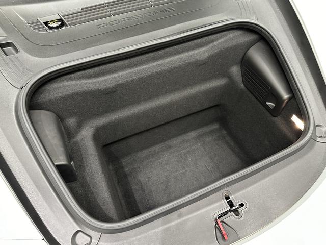 ９１１ ９１１ターボ　２０１８年モデル　認定中古車保証（19枚目）