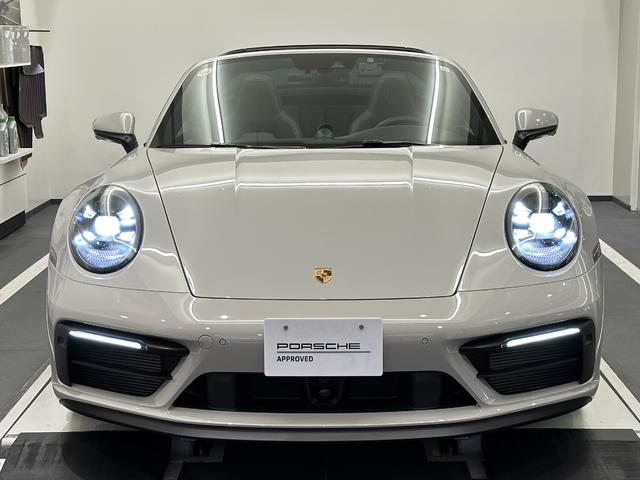 ９１１ ９１１タルガ４ＧＴＳ　２０２３年モデル　新車保証継承（2枚目）
