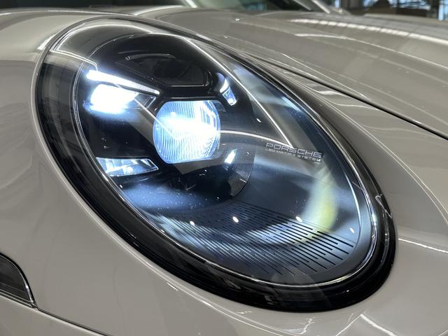 ９１１ ９１１タルガ４ＧＴＳ　２０２３年モデル　新車保証継承（4枚目）