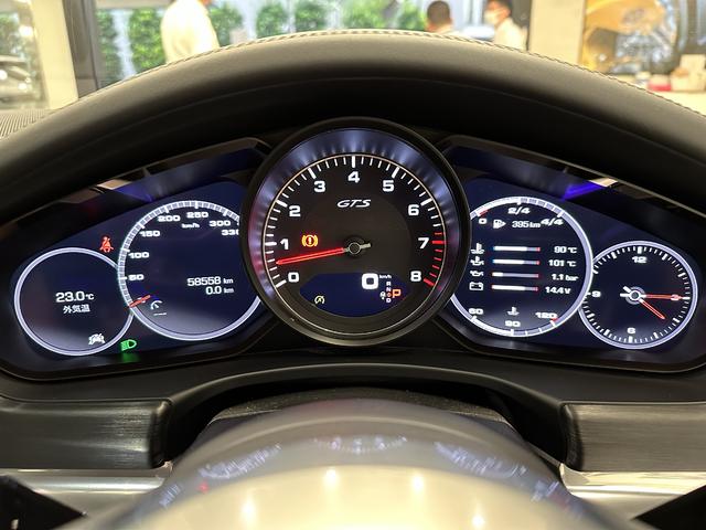 パナメーラ GTS 2019年モデル 認定中古車保証(11枚目)