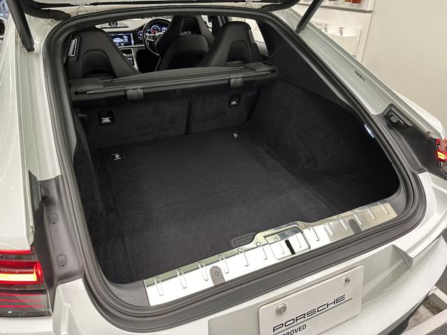 パナメーラ GTS 2019年モデル 認定中古車保証(19枚目)