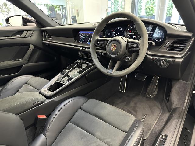 ９１１ ９１１カレラ４ＧＴＳ　２０２３年モデル　認定中古車保証（8枚目）