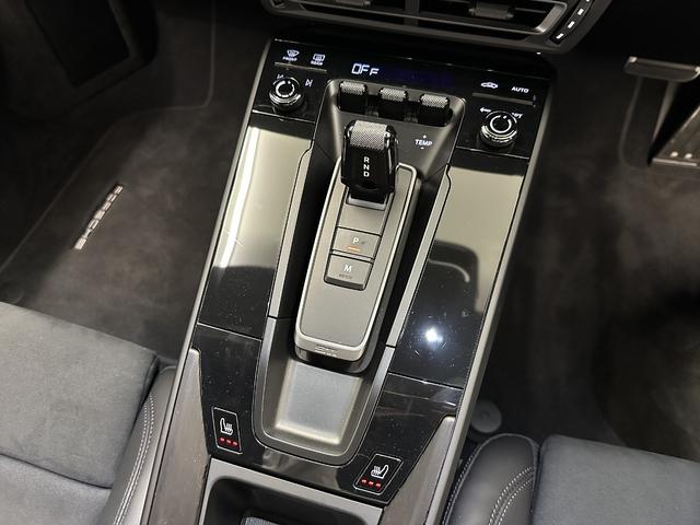 ９１１ ９１１カレラ４ＧＴＳ　２０２３年モデル　認定中古車保証（16枚目）