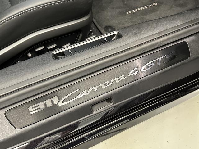 ９１１ ９１１カレラ４ＧＴＳ　２０２３年モデル　認定中古車保証（18枚目）