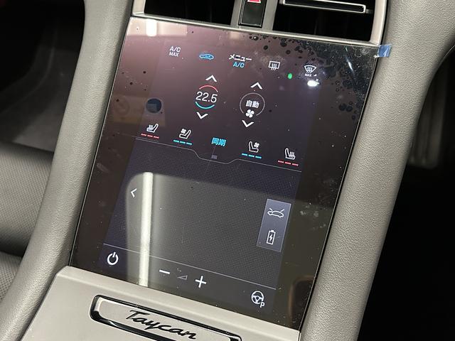 タイカン タイカン 2025年モデル 新車保証継承(12枚目)