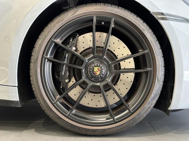 911 911タルガ4GTS 2024年モデル 新車保証継承(10枚目)