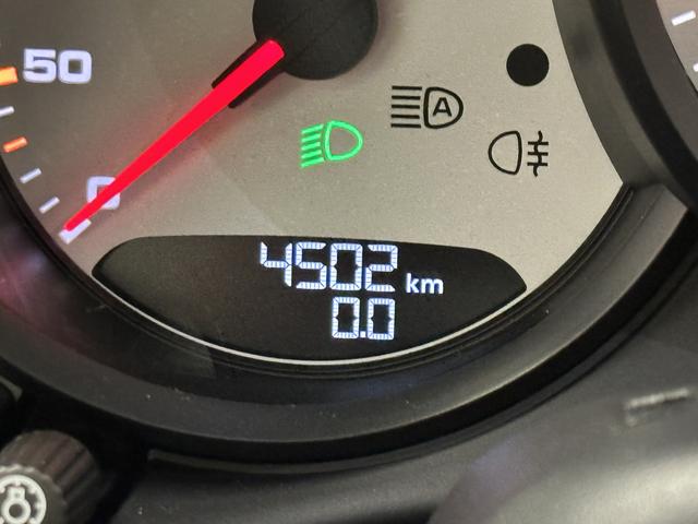 ���݂̑��s����