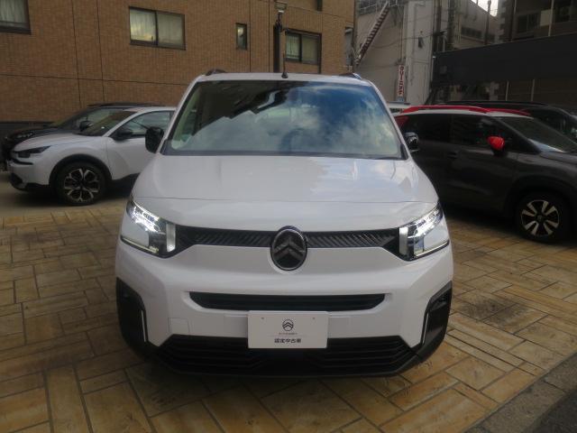 ベルランゴ マックス　ブルーＨＤｉ　ＬＥＤヘッドランプ　アダプティブクルーズコントロール　ブラインドスポットモニター　レーンキープアシスト　ステアリングヒーター　Ａｐｐｌｅ　ＣａｒＰｌａｙ＆Ａｎｄｒｏｉｄ　Ａｕｔｏ対応（2枚目）