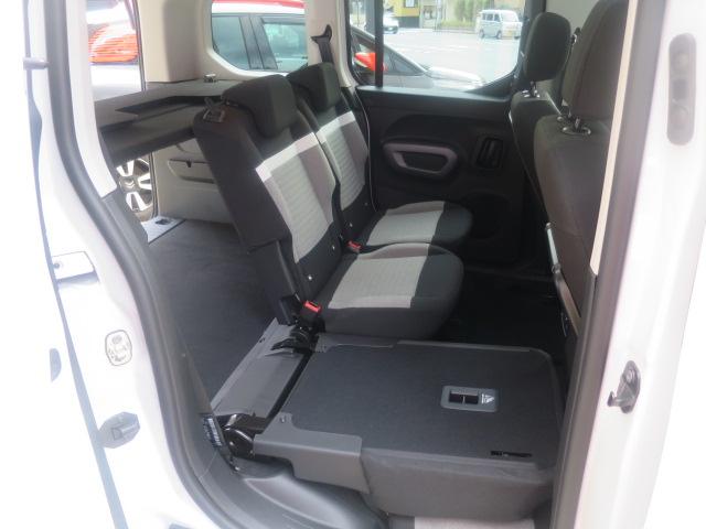 ベルランゴ マックス　ブルーＨＤｉ　ＬＥＤヘッドランプ　アダプティブクルーズコントロール　ブラインドスポットモニター　レーンキープアシスト　ステアリングヒーター　Ａｐｐｌｅ　ＣａｒＰｌａｙ＆Ａｎｄｒｏｉｄ　Ａｕｔｏ対応（26枚目）