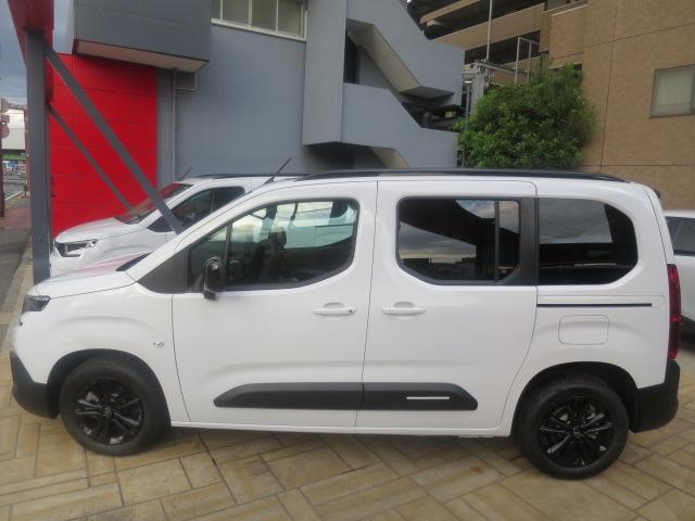 ベルランゴ マックス ブルーHDi LEDヘッドランプ アダプティブクルーズコントロール ブラインドスポットモニター レーンキープアシスト ステアリングヒーター Apple CarPlay&Android Auto対応(7枚目)