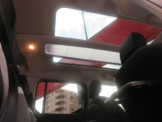 ベルランゴ マックス ブルーHDi LEDヘッドランプ アダプティブクルーズコントロール ブラインドスポットモニター レーンキープアシスト ステアリングヒーター Apple CarPlay&Android Auto対応(26枚目)