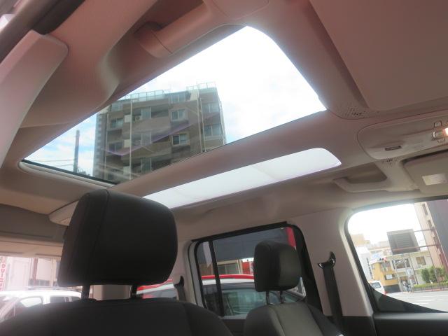 ベルランゴ マックス ブルーHDi LEDヘッドランプ アダプティブクルーズコントロール ブラインドスポットモニター レーンキープアシスト ステアリングヒーター Apple CarPlay&Android Auto対応(28枚目)