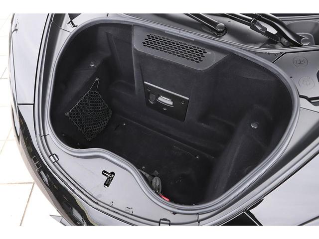 ６００ＬＴ ベースグレード　限定生産モデル　セキュリティパック　カーボンセラミックブレーキ　フロントリフター　カーボンレーシングシート　正規ディーラー車（54枚目）