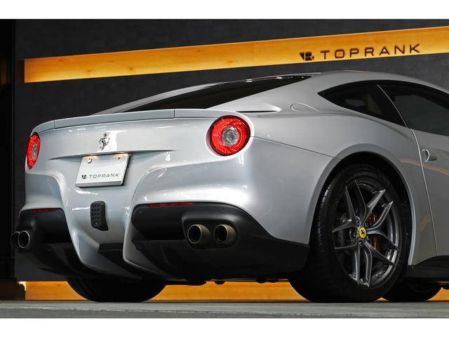 Ｆ１２ベルリネッタ ベースグレード　Ｆ１　ＤＣＴ　フロントリフター　ブラウンレザーインテリア　ＯＰ２０インチＡＷ　カーボンエアロ　ＪＢＬサウンド　正規ディーラー車（30枚目）