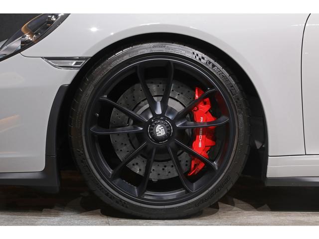 ９１１ ９１１ＧＴ３　ツーリングＰＫＧ　６速ＭＴ　スポーツクロノＰＫＧ　ＳＰ色クレヨン　レザーインテリア　ＰＤＬＳ＋付ＬＥＤライト　カーボンインテリアＰＫＧ　フロントリフター（30枚目）