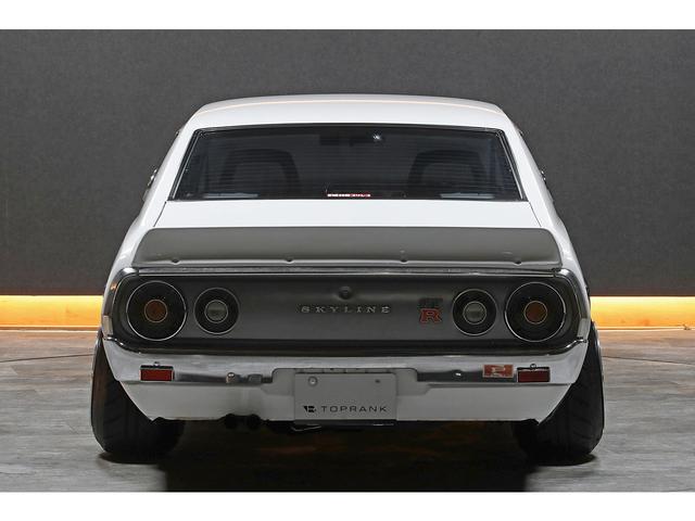 スカイライン ベースグレード　２０００ＧＴーＸ　ＧＴ－Ｒ仕様　Ｌ２８エンジン　ソレックス４４　スピードスター１４インチＡＷ　ステンレスタコ足　電動パワーステアリング（7枚目）