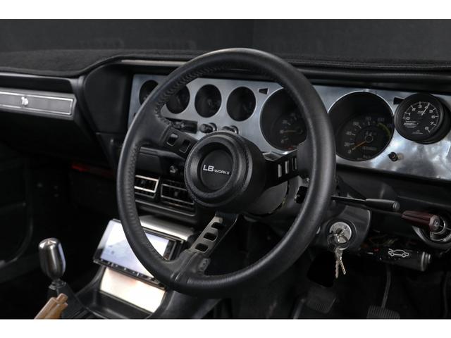 スカイライン ベースグレード　２０００ＧＴーＸ　ＧＴ－Ｒ仕様　Ｌ２８エンジン　ソレックス４４　スピードスター１４インチＡＷ　ステンレスタコ足　電動パワーステアリング（9枚目）