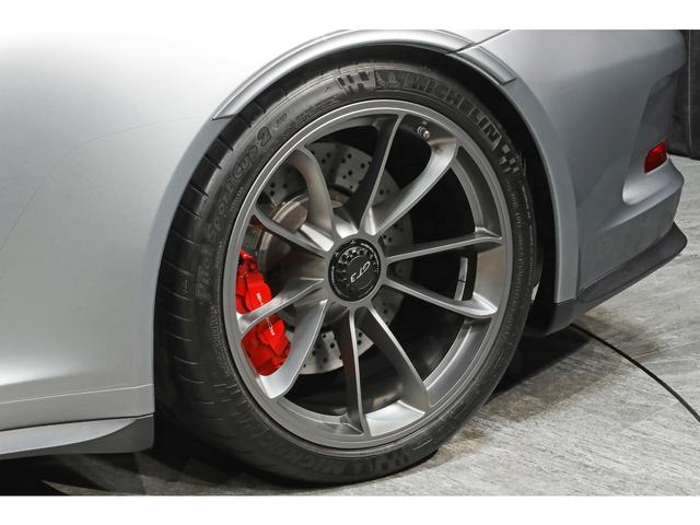 911 911GT3 PDK スポーツクロノPKG レザー&アルカンターラインテリア 20インチ鍛造センターロックホイール スポーツエグゾースト フロントリフター(40枚目)