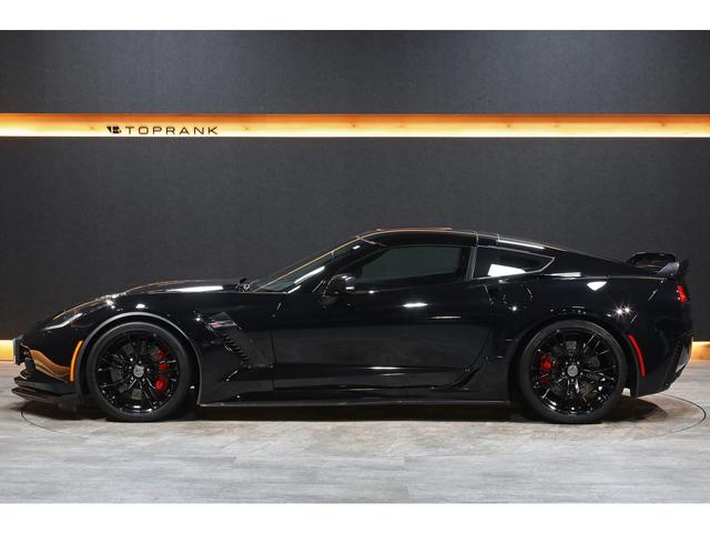 シボレーコルベット Ｚ０６　７速ＭＴ　スーパーチャージャー搭載　６５９馬力　カーボンエアロ　コンペティションバケットシート　ＢＯＳＥサウンド　法人ワンオーナー（22枚目）