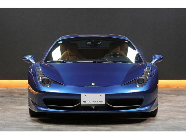 ４５８スパイダー ベースグレード　Ｆ１　ＤＣＴ　ブルーミラボー　クオイオレザー　カーボンドライビングゾーン＋ＬＥＤステアリング　２０インチ鍛造ＡＷ　正規ディーラー車（13枚目）