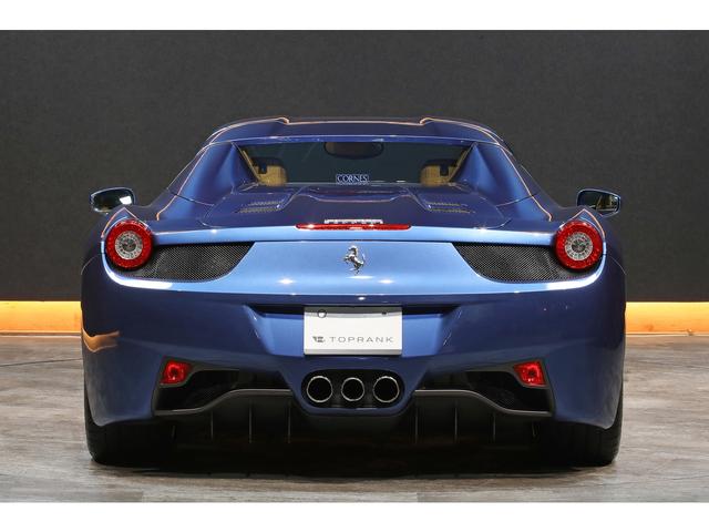 ４５８スパイダー ベースグレード　Ｆ１　ＤＣＴ　ブルーミラボー　クオイオレザー　カーボンドライビングゾーン＋ＬＥＤステアリング　２０インチ鍛造ＡＷ　正規ディーラー車（19枚目）