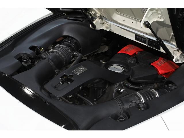 488スパイダー ベースグレード F1 DCT カーボンドライビングゾーン レーシングシート カーボンエアロ VOSSEN21/22インチAW ブリリアントマフラー(12枚目)