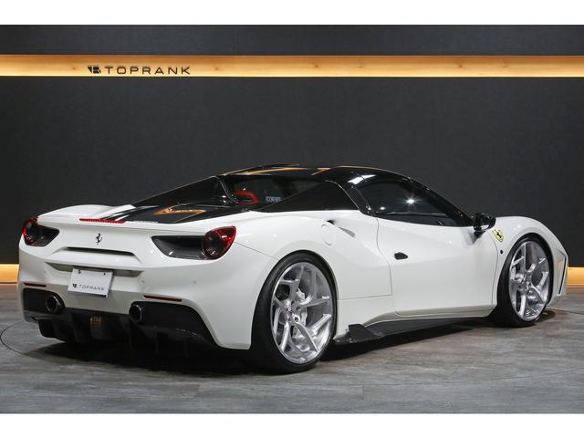 488スパイダー ベースグレード F1 DCT カーボンドライビングゾーン レーシングシート カーボンエアロ VOSSEN21/22インチAW ブリリアントマフラー(17枚目)