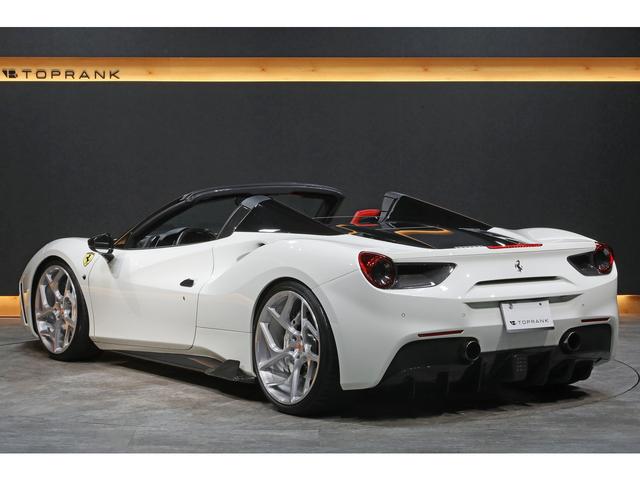 488スパイダー ベースグレード F1 DCT カーボンドライビングゾーン レーシングシート カーボンエアロ VOSSEN21/22インチAW ブリリアントマフラー(28枚目)