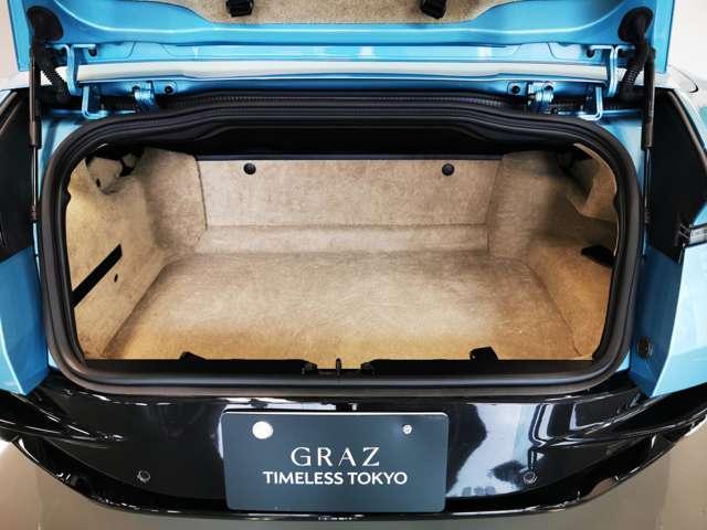 ＤＢ１２ 　Ｖｏｌａｎｔｅ　法人ワンオーナー　インスパイアコンフォート・ライトデュオトーン　Ｂｏｗｅｒｓ　＆　Ｗｉｌｋｉｎｓ　ダークウォールナットのトリムインレー　カーボンセラミックブレーキ（38枚目）
