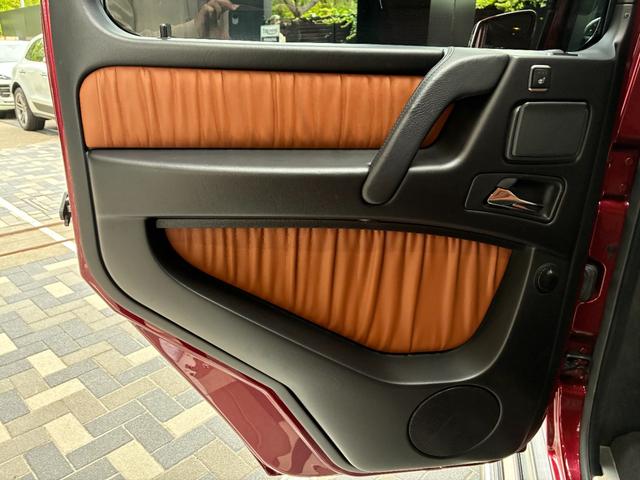 Gクラス G550 左H designoシート AMG20AW HarmanKardonサウンド D記録簿 チューライトレッド サンルーフ パワーシート シートメモリー シートヒーター ドラレコ ETC 社外レーダー(33枚目)