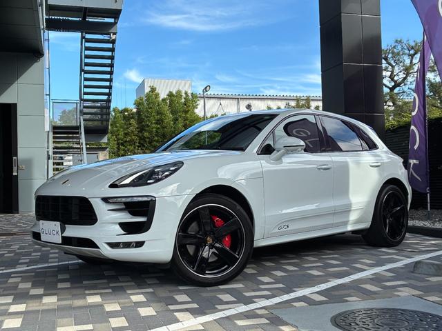 マカン マカンGTS スポーツクロノPKG パノラマルーフ 21インチAW BOSE スポーツエグゾースト シートメモリー エントリードライブ シートヒーター カーボンインテリアPKG TV PDLS+ 内装アルカンターラ(2枚目)