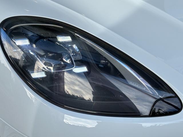 マカン マカンGTS スポーツクロノPKG パノラマルーフ 21インチAW BOSE スポーツエグゾースト シートメモリー エントリードライブ シートヒーター カーボンインテリアPKG TV PDLS+ 内装アルカンターラ(13枚目)