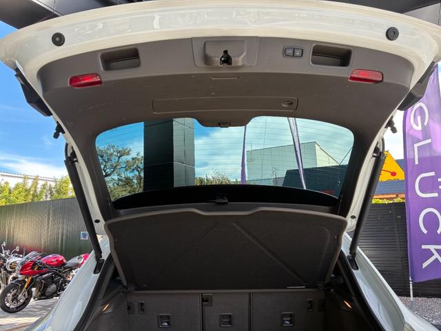 マカン マカンGTS スポーツクロノPKG パノラマルーフ 21インチAW BOSE スポーツエグゾースト シートメモリー エントリードライブ シートヒーター カーボンインテリアPKG TV PDLS+ 内装アルカンターラ(40枚目)