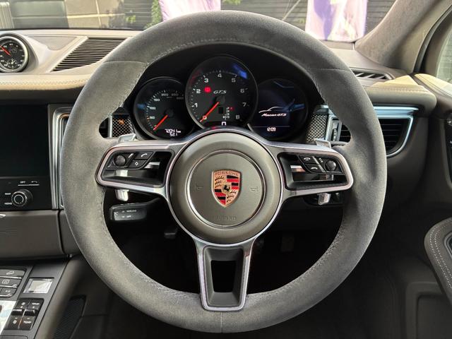 マカン マカンGTS スポーツクロノPKG パノラマルーフ 21インチAW BOSE スポーツエグゾースト シートメモリー エントリードライブ シートヒーター カーボンインテリアPKG TV PDLS+ 内装アルカンターラ(41枚目)