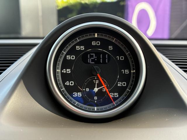 マカン マカンGTS スポーツクロノPKG パノラマルーフ 21インチAW BOSE スポーツエグゾースト シートメモリー エントリードライブ シートヒーター カーボンインテリアPKG TV PDLS+ 内装アルカンターラ(49枚目)