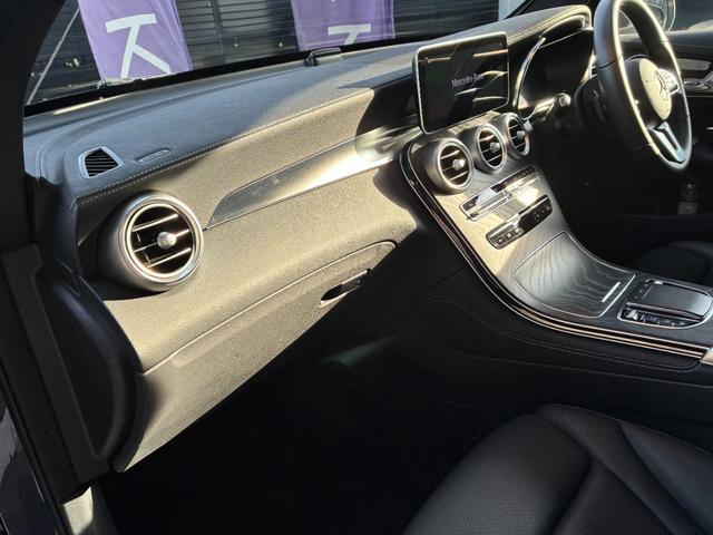 ＧＬＣ ＧＬＣ２２０ｄ　４マチック　ナイトエディション　特別仕様車　１オーナー　ＡＭＧスタイリングＰＫＧ　ナイトＰＫＧ　１９インチアルミ　　サンルーフ　ＡＣＣ　ＢＳＭ　ブラックアッシュウッドインテリア　パワーシート　シートヒーター　シートメモリー　ＥＴＣ（28枚目）