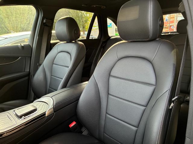ＧＬＣ ＧＬＣ２２０ｄ　４マチック　ナイトエディション　特別仕様車　１オーナー　ＡＭＧスタイリングＰＫＧ　ナイトＰＫＧ　１９インチアルミ　　サンルーフ　ＡＣＣ　ＢＳＭ　ブラックアッシュウッドインテリア　パワーシート　シートヒーター　シートメモリー　ＥＴＣ（30枚目）
