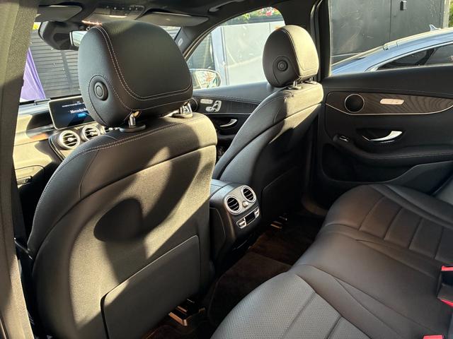 ＧＬＣ ＧＬＣ２２０ｄ　４マチック　ナイトエディション　特別仕様車　１オーナー　ＡＭＧスタイリングＰＫＧ　ナイトＰＫＧ　１９インチアルミ　　サンルーフ　ＡＣＣ　ＢＳＭ　ブラックアッシュウッドインテリア　パワーシート　シートヒーター　シートメモリー　ＥＴＣ（32枚目）