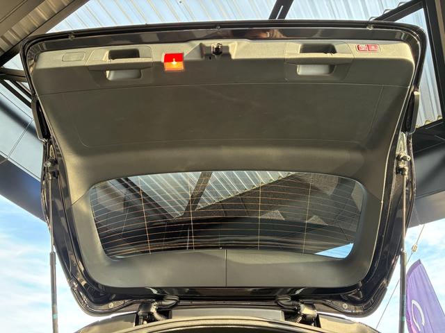 ＧＬＣ ＧＬＣ２２０ｄ　４マチック　ナイトエディション　特別仕様車　１オーナー　ＡＭＧスタイリングＰＫＧ　ナイトＰＫＧ　１９インチアルミ　　サンルーフ　ＡＣＣ　ＢＳＭ　ブラックアッシュウッドインテリア　パワーシート　シートヒーター　シートメモリー　ＥＴＣ（37枚目）