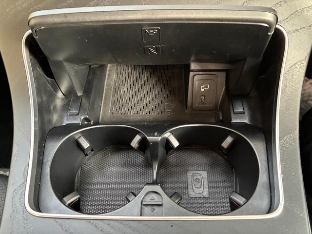 ＧＬＣ ＧＬＣ２２０ｄ　４マチック　ナイトエディション　特別仕様車　１オーナー　ＡＭＧスタイリングＰＫＧ　ナイトＰＫＧ　１９インチアルミ　　サンルーフ　ＡＣＣ　ＢＳＭ　ブラックアッシュウッドインテリア　パワーシート　シートヒーター　シートメモリー　ＥＴＣ（49枚目）