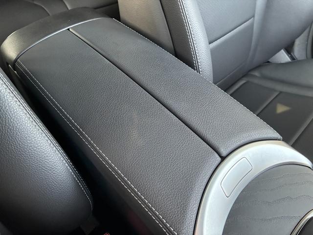ＧＬＣ ＧＬＣ２２０ｄ　４マチック　ナイトエディション　特別仕様車　１オーナー　ＡＭＧスタイリングＰＫＧ　ナイトＰＫＧ　１９インチアルミ　　サンルーフ　ＡＣＣ　ＢＳＭ　ブラックアッシュウッドインテリア　パワーシート　シートヒーター　シートメモリー　ＥＴＣ（51枚目）