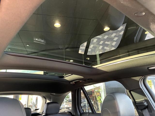 ＧＬＣ ＧＬＣ２２０ｄ　４マチック　ナイトエディション　特別仕様車　１オーナー　ＡＭＧスタイリングＰＫＧ　ナイトＰＫＧ　１９インチアルミ　　サンルーフ　ＡＣＣ　ＢＳＭ　ブラックアッシュウッドインテリア　パワーシート　シートヒーター　シートメモリー　ＥＴＣ（55枚目）