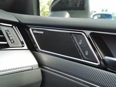 �饰���奢�꡼�ѥå������Σģ٣Σ��գģɣϥ�����ɥ����ƥ�ˤ�ꡢ�������������դǤƤ���ޤ��� 4