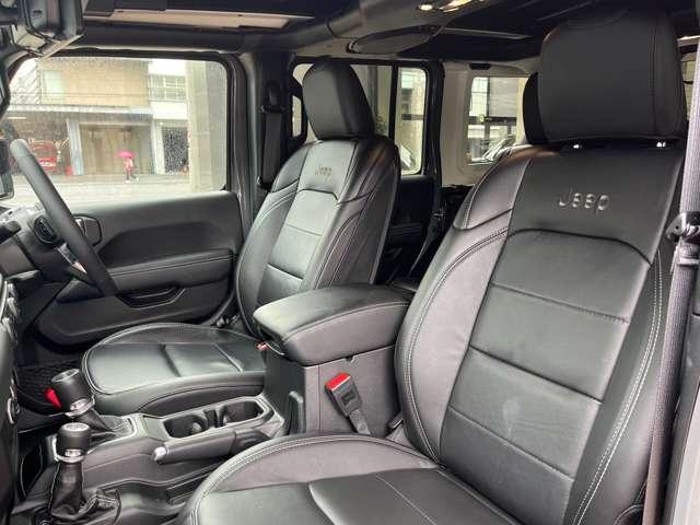 ジープ・ラングラーアンリミテッド サハラ パワートップ ワンオーナー 認定中古車 スカイワンタッチモデル ディスプレイ型ドライブレコーダー 全国300台 禁煙車(27枚目)