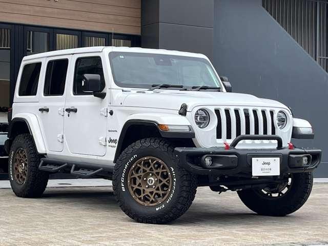 ジープ・ラングラーアンリミテッド サハラ 認定中古車 ルビコンバンパー スチールサイドステップ 1インチリフトアップ 社外17インチアルミホイール BFグットリッチ・オールテレーン285/70/R17 純正ドライブレコーダー 禁煙車(2枚目)